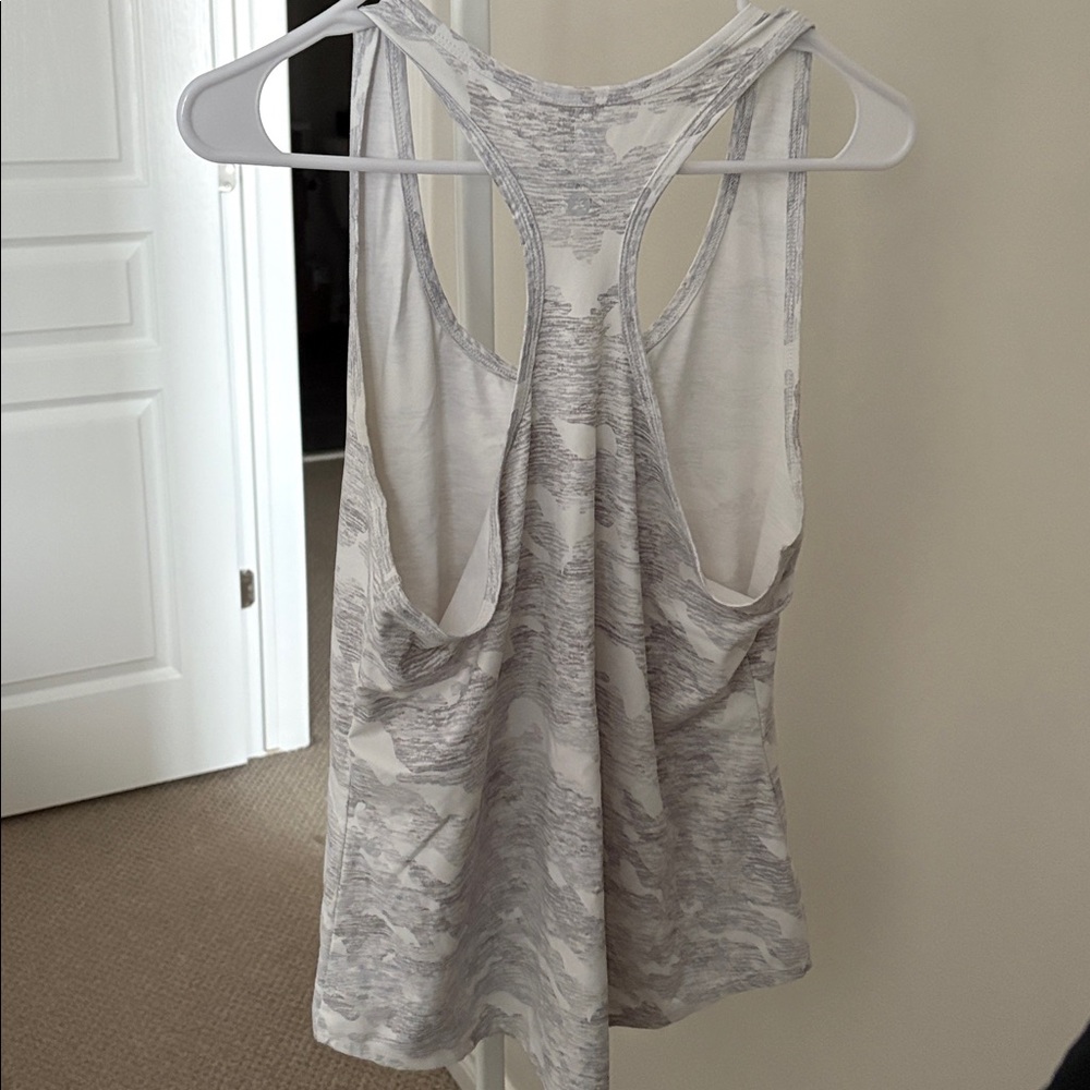 RBX White Camo Tank - Picture 3 of 6